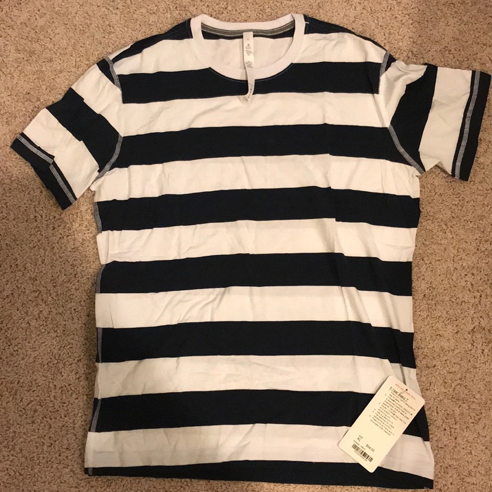 Men’s lululemon 5 year basic T
